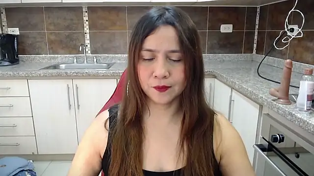 Snapshot of Heidy_Wells chatting on October 8, 2025, 12:39 pm Heidy Wells online show from October 8, 2025, 12:39 pm