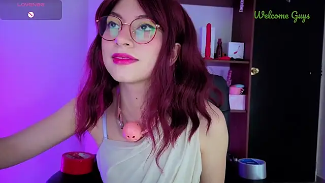 Snapshot of Celeste_Ford_18 chatting on February 28, 2026, 10:53 pm Celeste Ford 18 online show from February 28, 2026, 10:53 pm