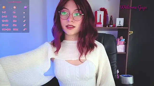 Snapshot of Celeste_Ford_18 chatting on April 8, 2026, 9:38 pm Celeste Ford 18 online show from April 8, 2026, 9:38 pm