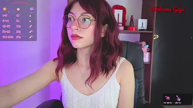 Snapshot of Celeste_Ford_18 chatting on March 27, 2026, 10:43 pm Celeste Ford 18 online show from March 27, 2026, 10:43 pm