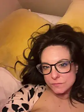 Snapshot of Evagirl88 chatting on March 16, 2025, 9:27 am Evagirl88 online show from March 16, 2025, 9:27 am