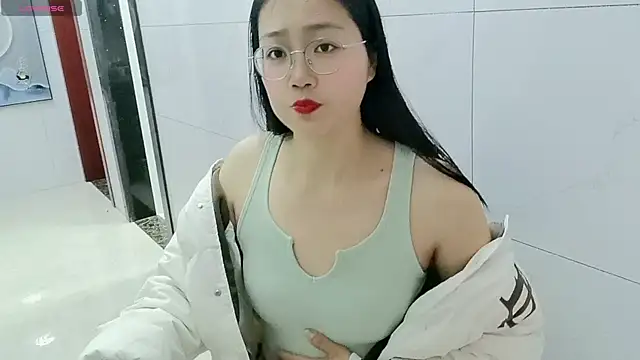 Snapshot of luoxuwen chatting on March 7, 2025, 3:51 am luoxuwen online show from March 7, 2025, 3:51 am