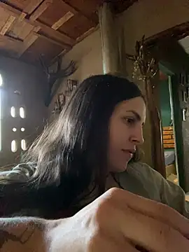 Snapshot of isadelasestrellas chatting on February 25, 2026, 2:28 pm isadelasestrellas online show from February 25, 2026, 2:28 pm