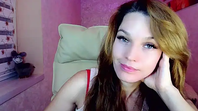 impossibleluna online show from October 17, 2025, 4:42 pm