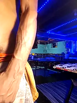 Cpp3377 online show from November 17, 2025, 5:00 am