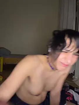 egirl711 online show from February 22, 2026, 7:48 pm