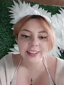 madelaine- online show from May 8, 2026, 7:50 pm