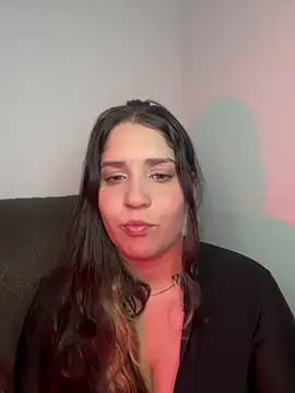valentina jonnes1 online show from May 14, 2026, 5:15 am