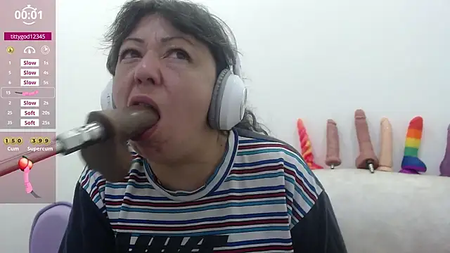 Snapshot of Drool_Sucker chatting on February 20, 2026, 12:18 pm Drool Sucker online show from February 20, 2026, 12:18 pm