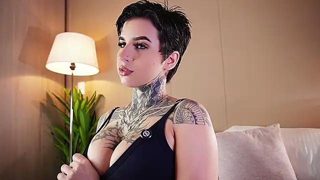 Snapshot of AliceShazaham_ chatting on April 26, 2026, 11:57 pm AliceShazaham online show from April 26, 2026, 11:57 pm