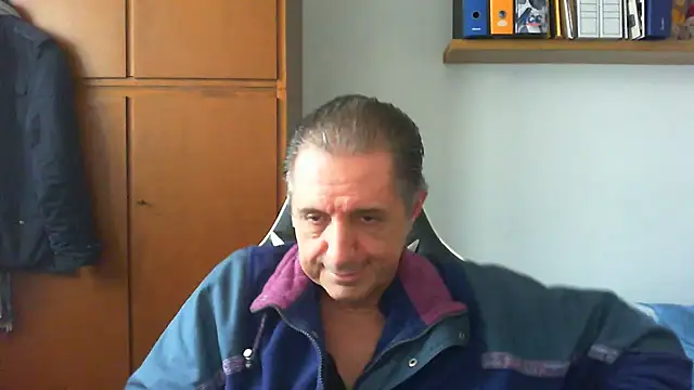 lliuk70mi online show from January 30, 2025, 12:59 pm