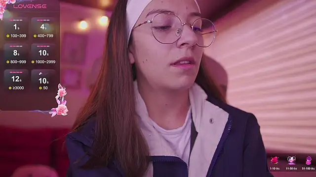 Snapshot of milly_kenner chatting on January 14, 2026, 4:54 pm milly kenner online show from January 14, 2026, 4:54 pm