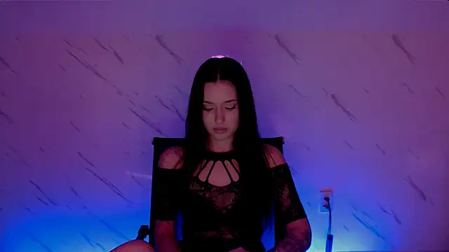 AlisaLink online show from December 15, 2025, 3:07 pm