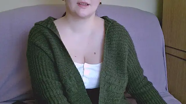 Snapshot of ChubbyMaia chatting on March 3, 2025, 12:28 pm ChubbyMaia online show from March 3, 2025, 12:28 pm