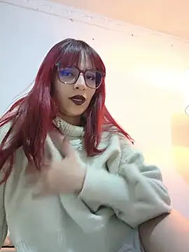 RedMeloddy online show from June 5, 2026, 4:17 am