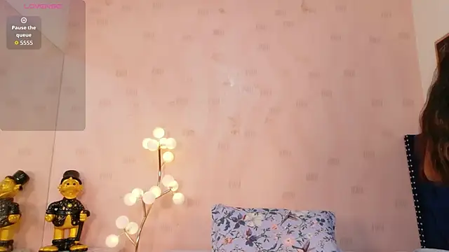 littleebonymommy online show from March 27, 2026, 8:10 pm