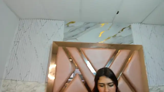 Annyeli online show from October 1, 2025, 2:21 pm