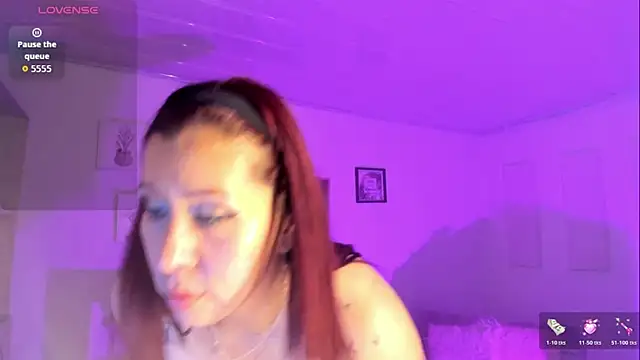 Alexx Scoot online show from November 23, 2025, 7:35 pm