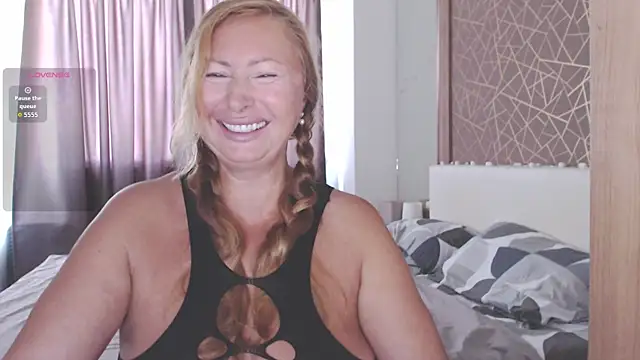  Monika sun  online show from May 24, 2026, 2:44 am