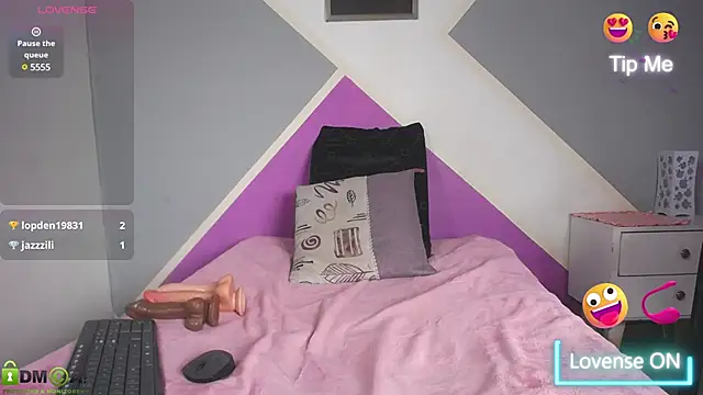 karla charloby online show from March 20, 2025, 9:13 pm