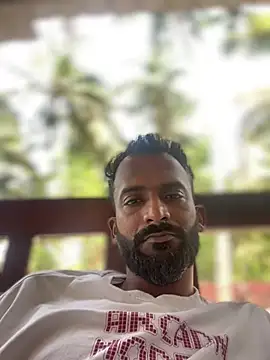 Snapshot of bigfatdick111 chatting on February 25, 2026, 8:58 am bigfatdick111 online show from February 25, 2026, 8:58 am