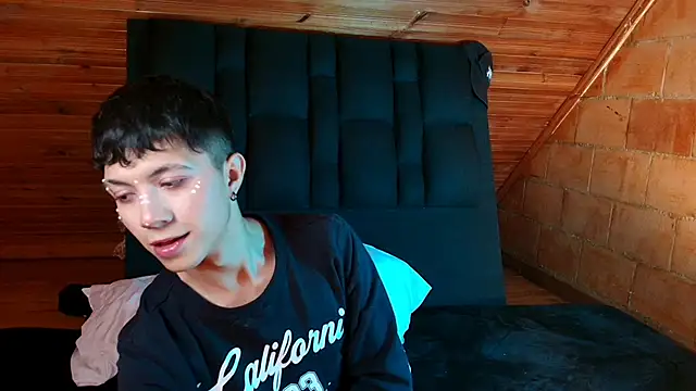 Justyn Ross online show from October 16, 2025, 5:32 pm