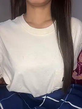 Snapshot of _riyaahahaha_ chatting on January 11, 2025, 7:05 pm riyaahahaha online show from January 11, 2025, 7:05 pm