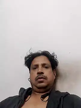 Snapshot of Raj1043 chatting on December 12, 2024, 11:58 pm Raj1043 online show from December 12, 2024, 11:58 pm