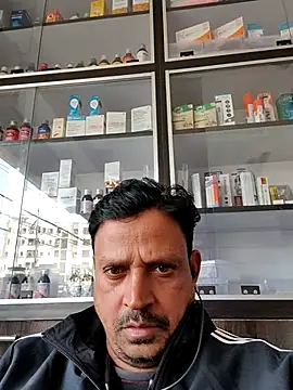 Raj1043 online show from December 14, 2025, 5:57 am