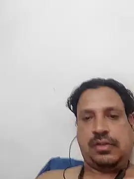 Snapshot of Raj1043 chatting on January 2, 2025, 9:33 am Raj1043 online show from January 2, 2025, 9:33 am