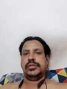 Snapshot of Raj1043 chatting on January 27, 2025, 9:55 pm Raj1043 online show from January 27, 2025, 9:55 pm