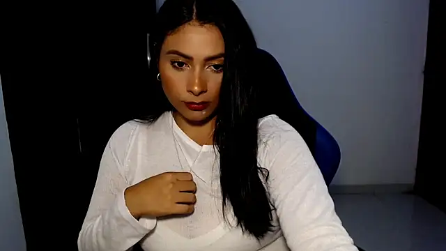 Snapshot of meghan2 chatting on July 11, 2026, 3:29 am meghan2 online show from July 11, 2026, 3:29 am