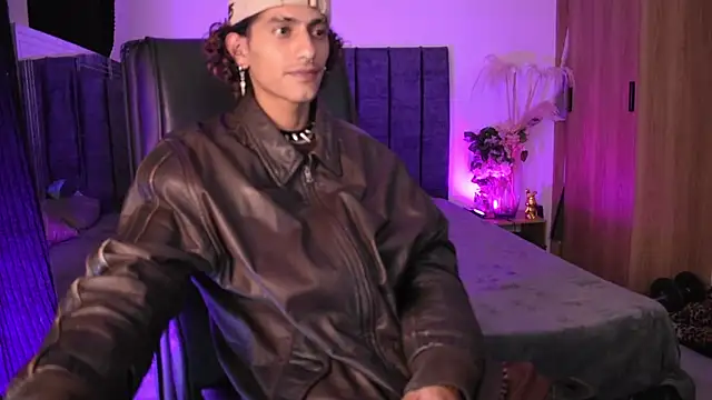 DemonKush-- online show from May 19, 2026, 2:18 am