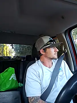 jtw14 online show from October 13, 2025, 9:38 pm