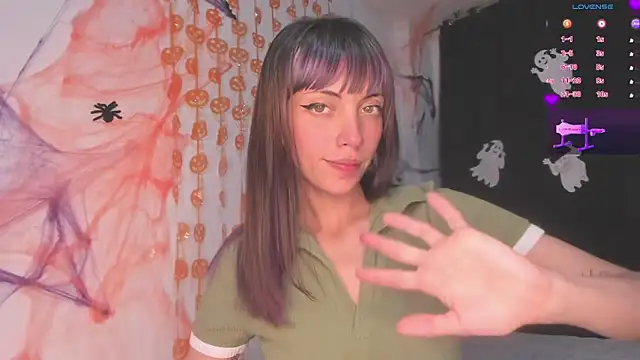 MiaGoth  online show from November 4, 2025, 2:59 am