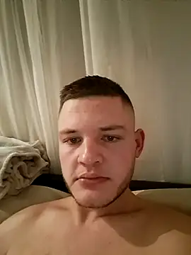 Yourbadboy69rrr online show from November 29, 2025, 10:54 pm