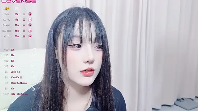 mimi9003 online show from April 14, 2026, 3:28 pm