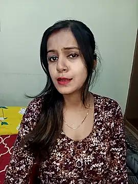 Miss-Riyasingh online show from November 28, 2025, 1:44 pm