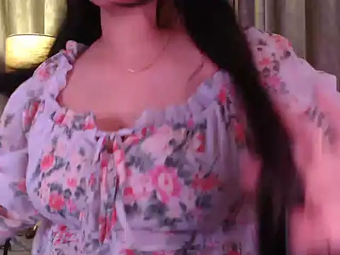 Snapshot of Sexy_Myra18 chatting on January 7, 2026, 4:39 am Sexy Myra18 online show from January 7, 2026, 4:39 am