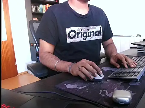 pleasure 5844 online show from January 19, 2026, 12:31 pm