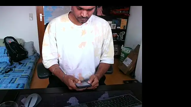 Snapshot of pleasure_5844 chatting on November 12, 2025, 1:59 pm pleasure 5844 online show from November 12, 2025, 1:59 pm