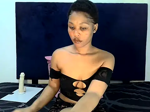 ReginaStar16 online show from October 5, 2025, 5:36 pm