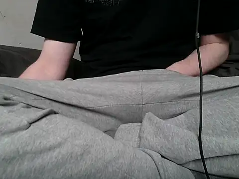 Snapshot of krissraw chatting on March 9, 2026, 7:45 am krissraw online show from March 9, 2026, 7:45 am