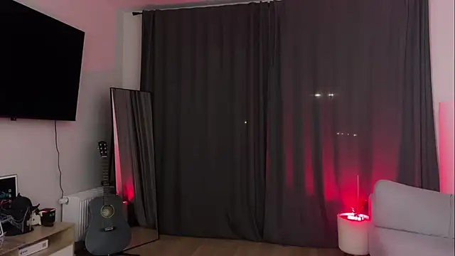 Adam misti online show from March 4, 2025, 2:32 pm