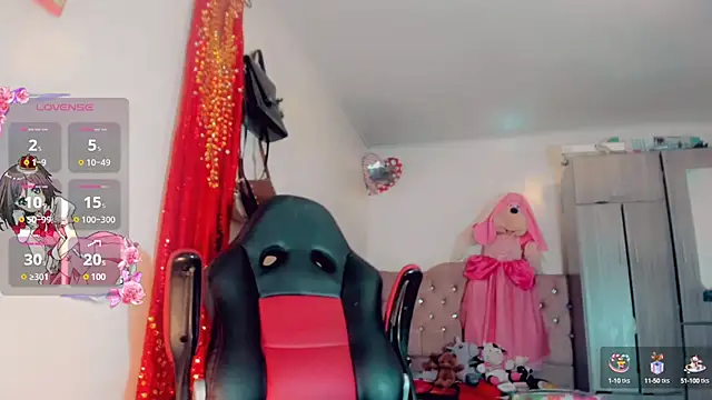 Snapshot of Oriana_braom chatting on October 7, 2025, 7:15 pm Oriana braom online show from October 7, 2025, 7:15 pm