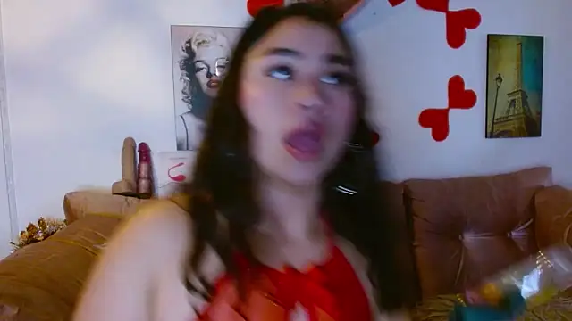 Snapshot of hinataleecs chatting on March 15, 2025, 6:14 am hinataleecs online show from March 15, 2025, 6:14 am