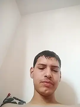 LeadingBeggar online show from October 6, 2025, 7:58 pm