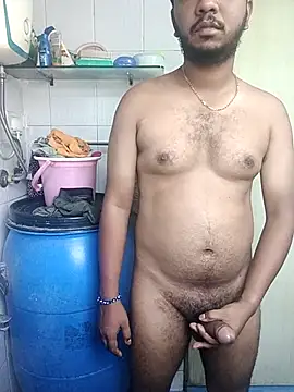 Mmm992170 online show from April 9, 2026, 5:42 am