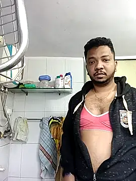 Snapshot of Mmm992170 chatting on December 2, 2025, 4:36 am Mmm992170 online show from December 2, 2025, 4:36 am