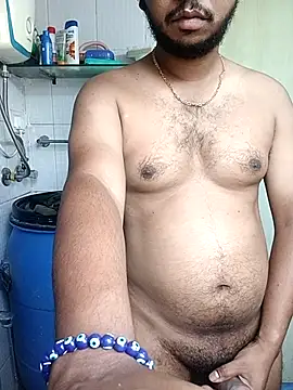 Mmm992170 online show from April 6, 2026, 5:41 am